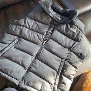 The Northface vest